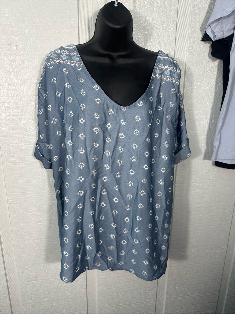 Trueself Blue Women’s Top Size 2x NWT
